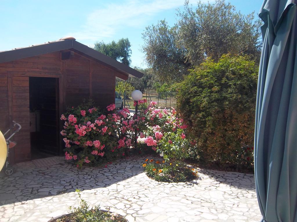 B&B Villa Anastasia Club Mesagne Exterior foto