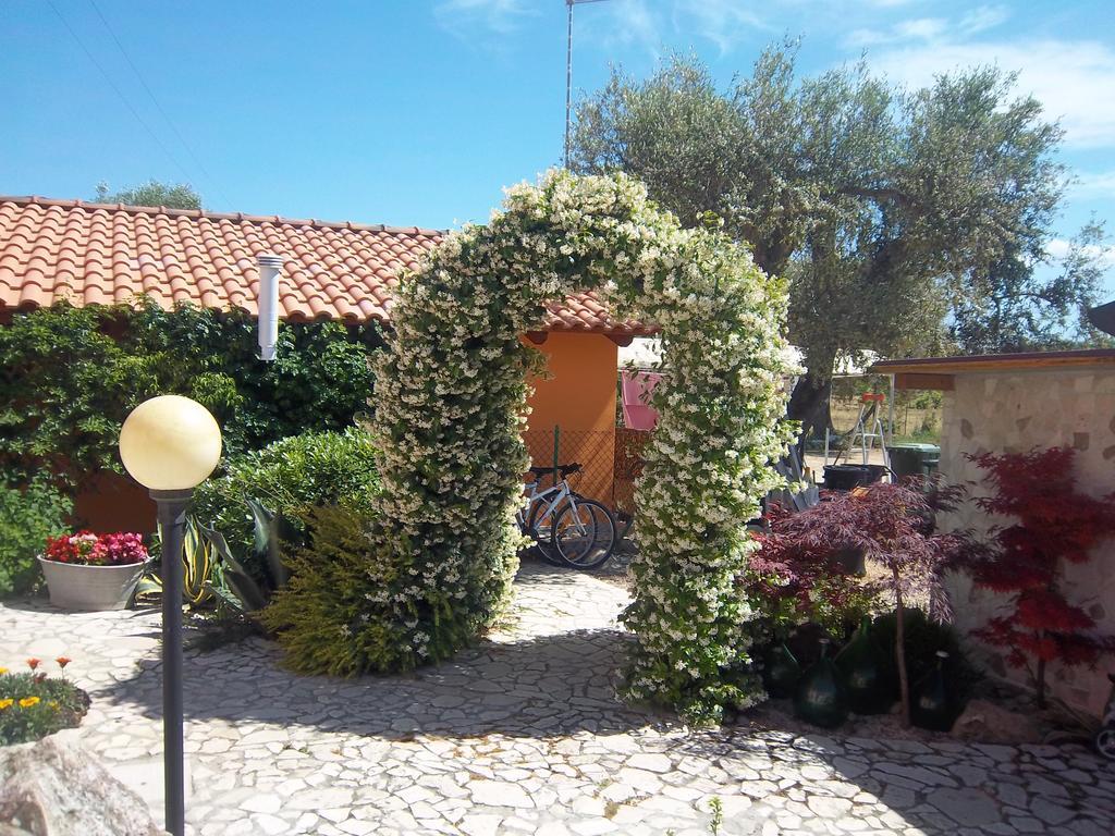 B&B Villa Anastasia Club Mesagne Exterior foto